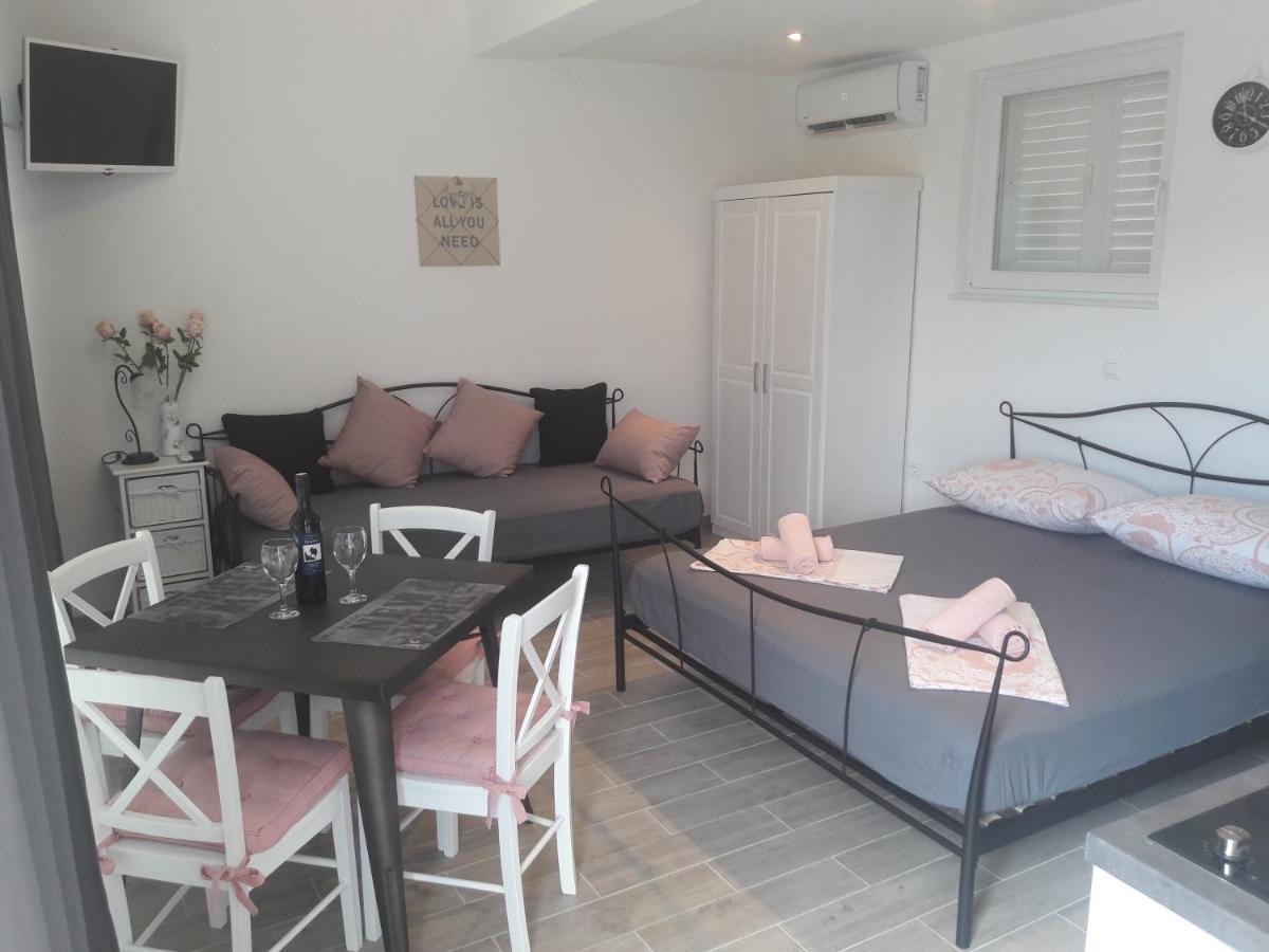 Nessa & Meli Apartment Makarska Luaran gambar